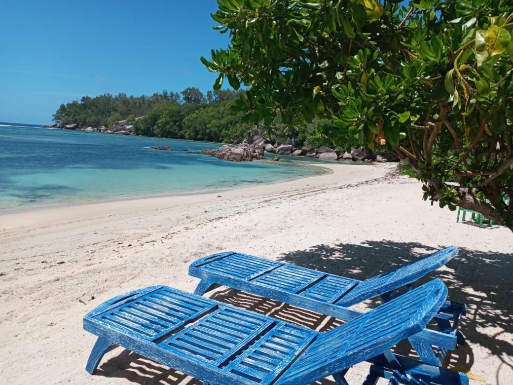 Crown Beach Hotel Seychelles Pointe Au Sel Dış mekan fotoğraf