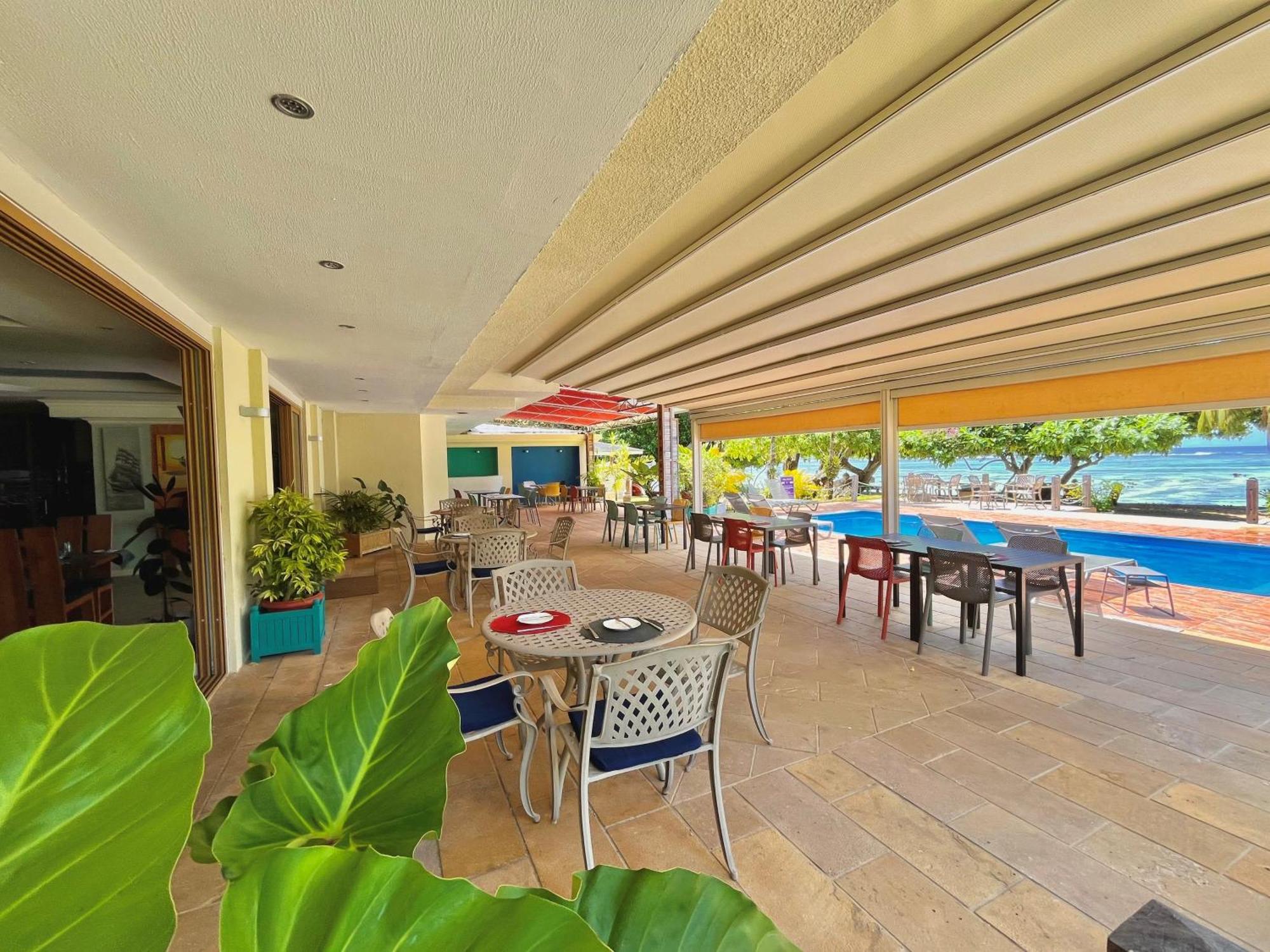 Crown Beach Hotel Seychelles Pointe Au Sel Dış mekan fotoğraf